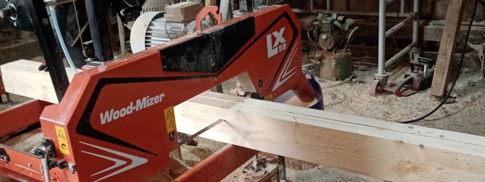 Per gli abitanti del Reno la segatronchi LX50 della Wood-Mizer salva il legname distrutto dai coleotteri